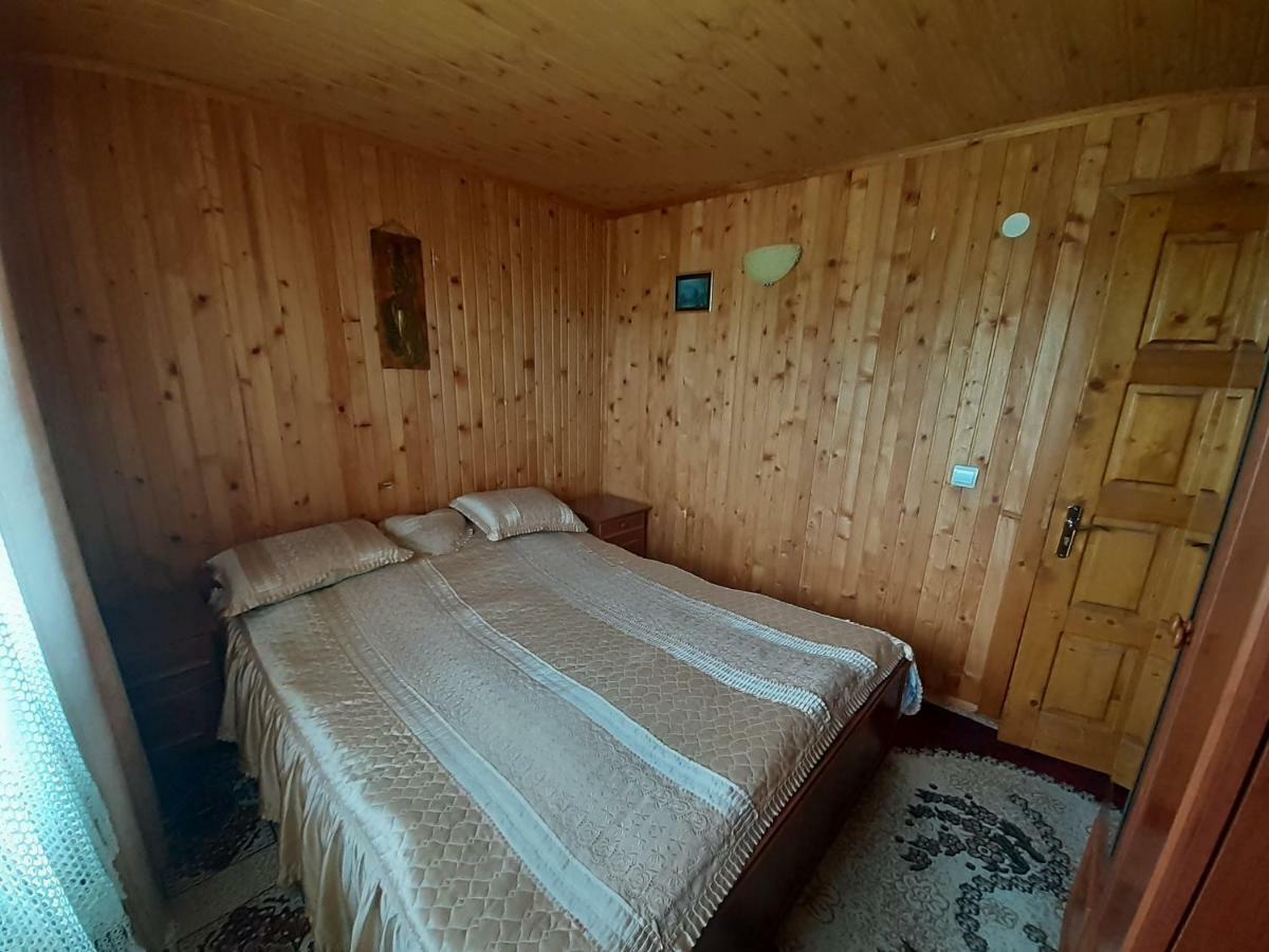 Hotel Kатруся Jaremtsche Exterior foto