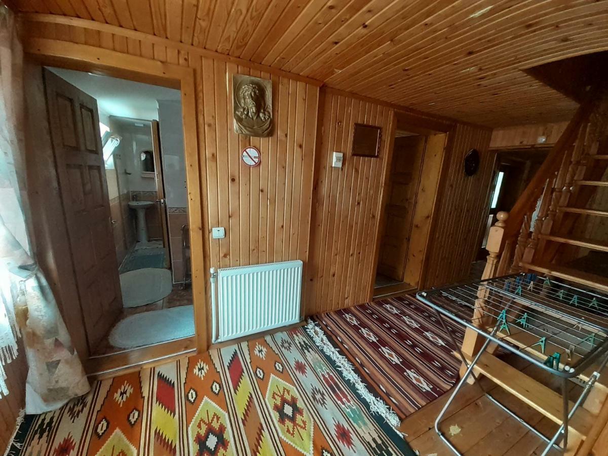 Hotel Kатруся Jaremtsche Exterior foto